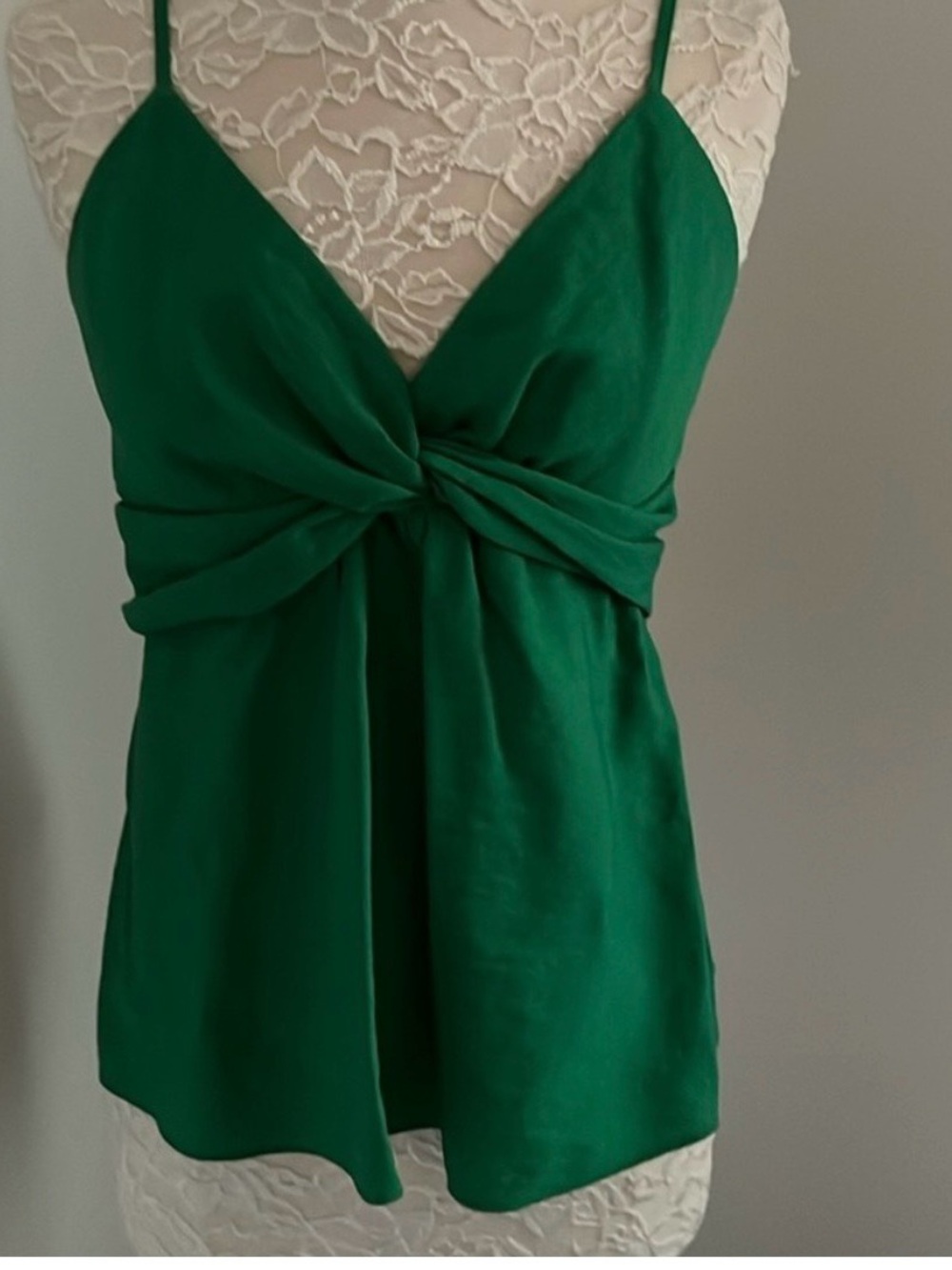 Banana Republic Green Linen Twist Front Spaghetti Strap Camisole Size S